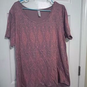 LuLaRoe Short Sleeve Top - Mauve Pattern